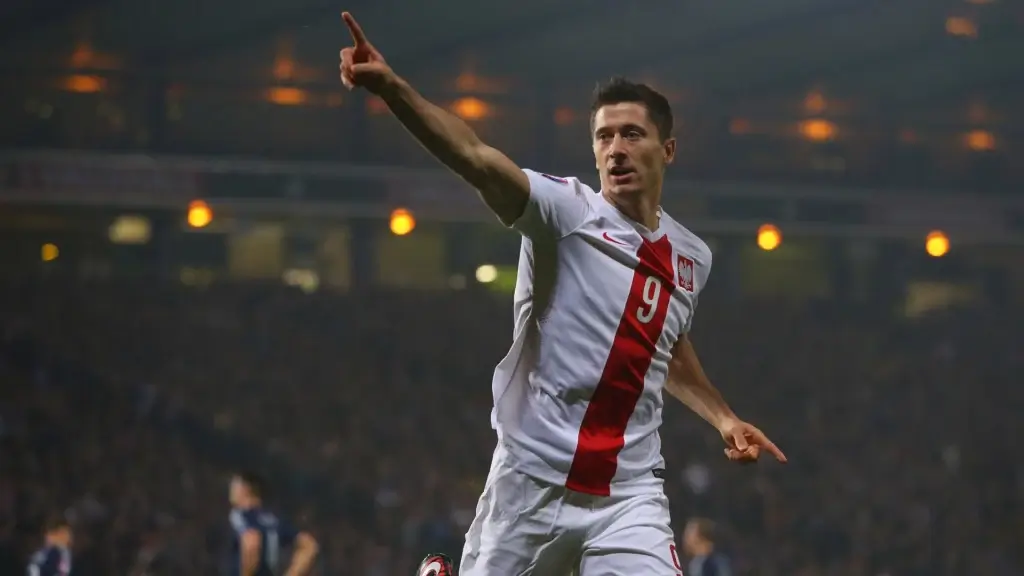 Robert Lewandowski, Polen