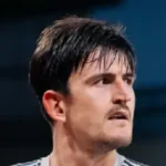 Harry Maguire matchvinner for United – kun to poeng bak Liverpool etter seier