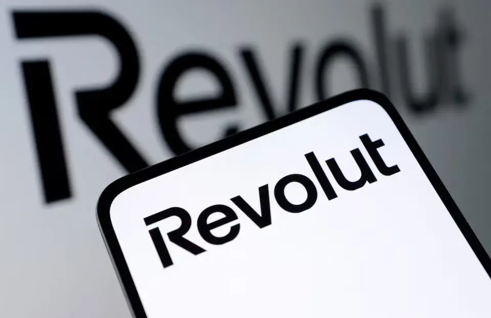 Revolut logo på en mobiltelefon